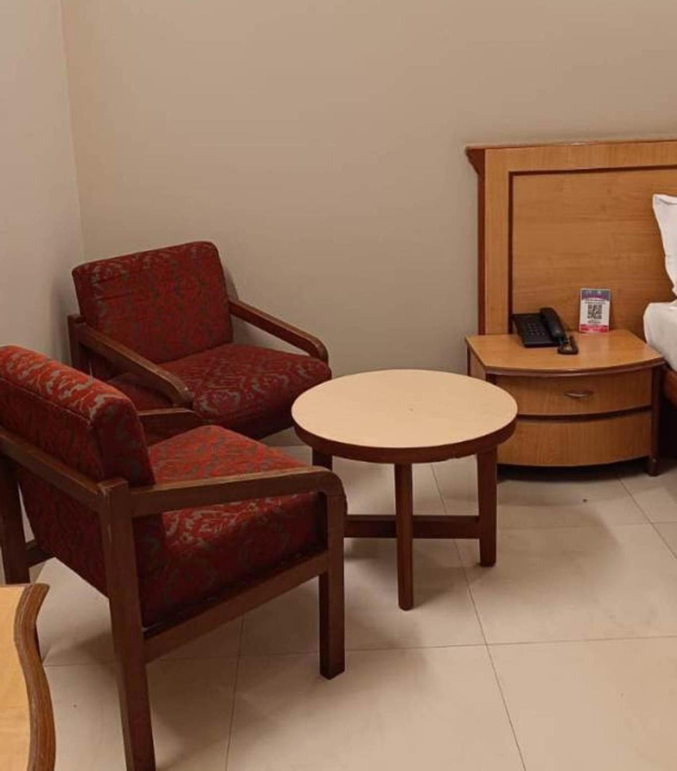 Hotel Woodland Kolhapur Eksteriør bilde